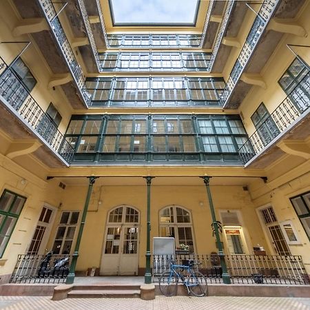 Hungarian Souvenir Apartman Budapest Kültér fotó