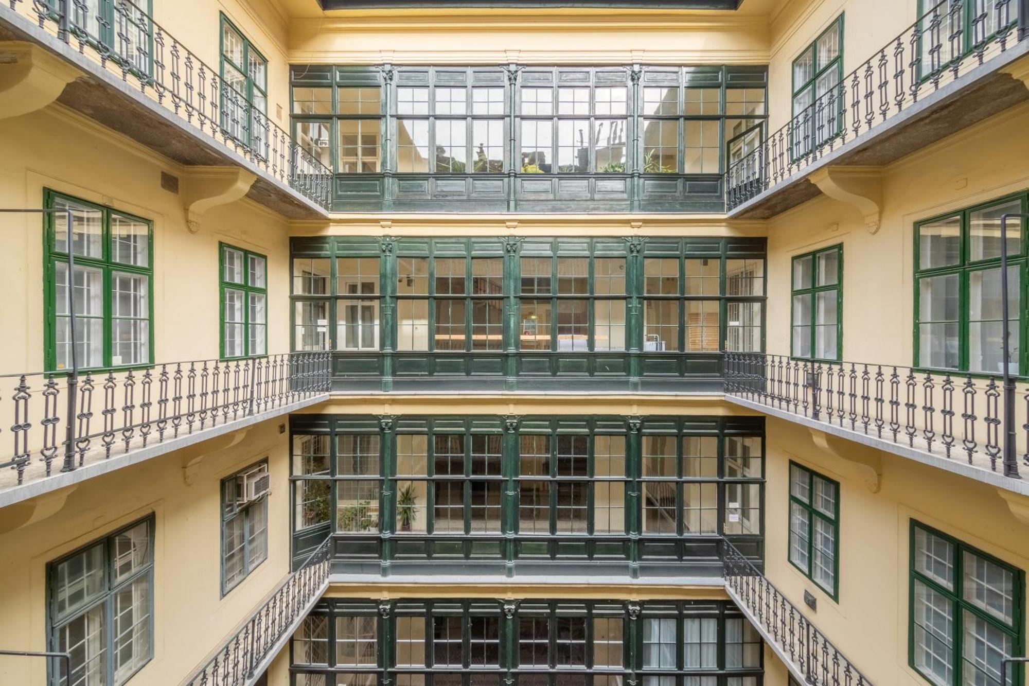 Hungarian Souvenir Apartman Budapest Kültér fotó